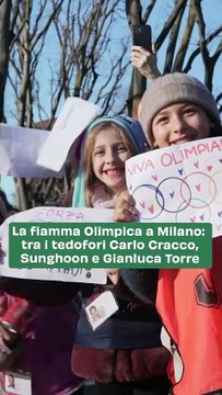 Fiamma olimpica a Milano, tra i tedofori Carlo Cracco e Gianluca Torre