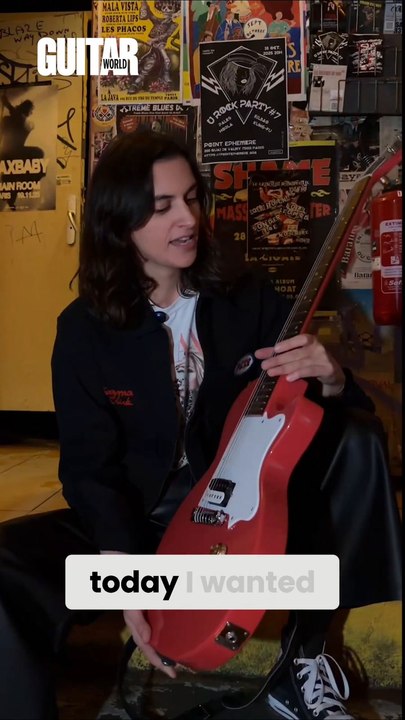 Anglo-French Blues-rocker Cox Began Playing Les Paul Juniors In 2019, And Quickly Fell In Love #shorts