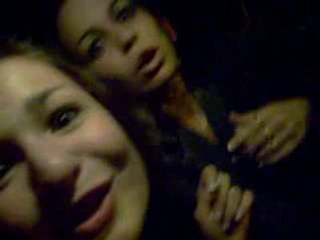 AMANDE ET STEF FOLLES ET BOUREES