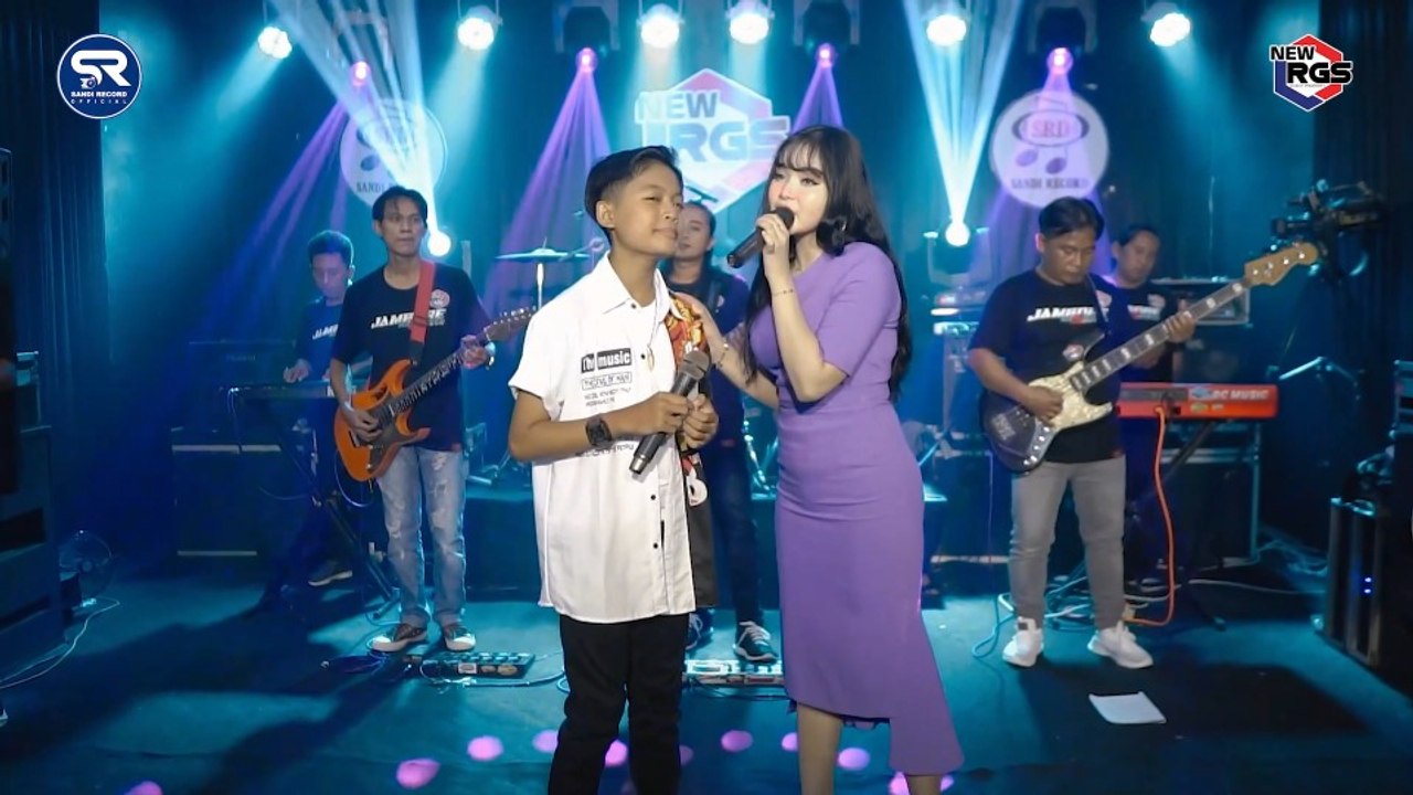 Bisikan Merdu - Laila Ayu ft. Putra Angkasa