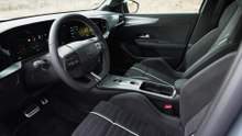 Opel Mokka GSE Interior Design