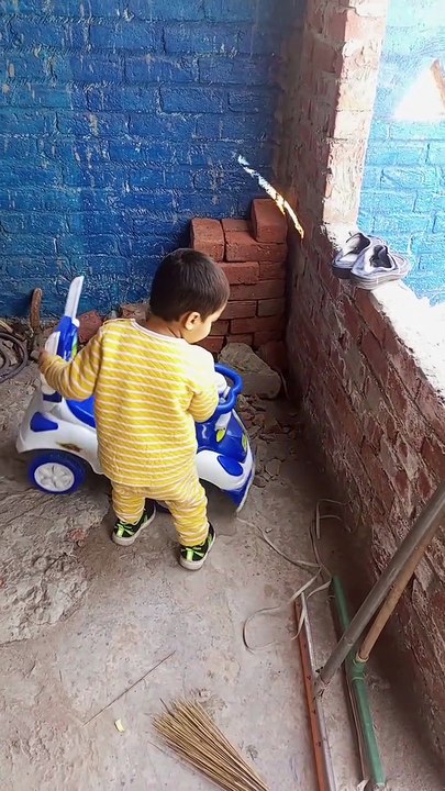 Salar ahmad playing fun time daily vlog