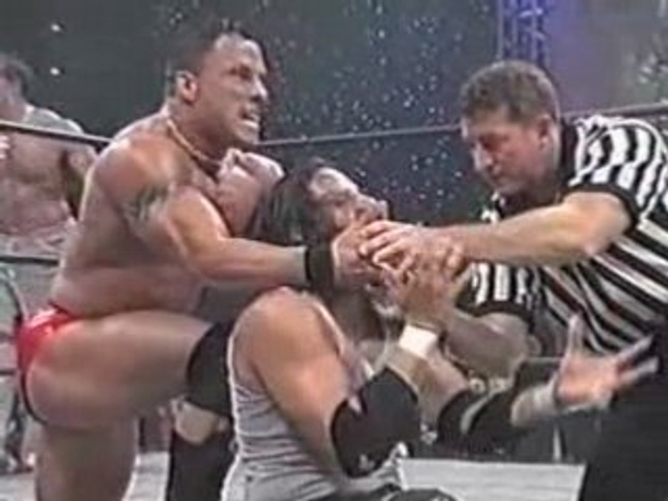 Filthy Animals vs Kid Romeo & Elix Skipper 18/3/01