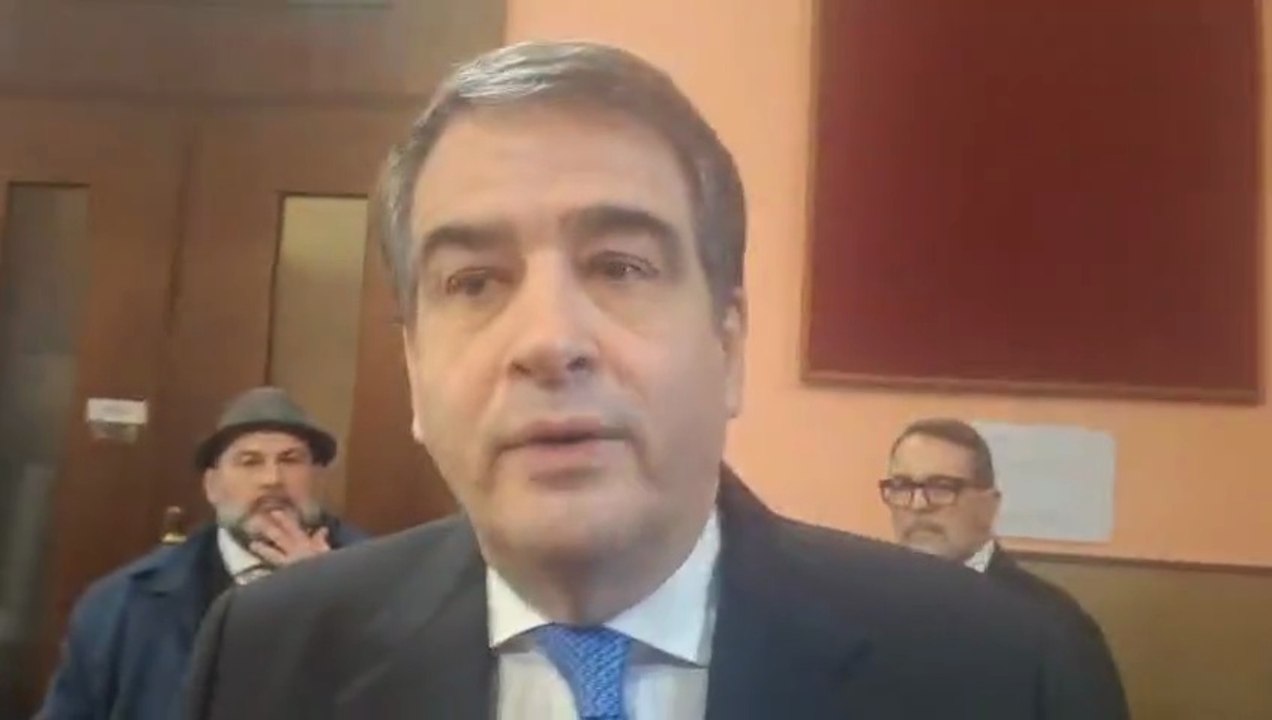 Nave russa davanti alle coste sarde, Raffaele Fitto a Sassari: "L'Europa deve investire su difesa e sicurezza"