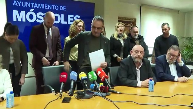 El alcalde de Móstoles dice ser víctima de una campaña absoluta de desprestigio