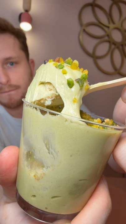 Tous les cheesecakes japonais de la La Tiramiserie 😍✨Pistache, Dubaï, tiramisu, Bueno, framboise ou encore matcha… il y en a pour tous les goûts 😱😍✨Et toi, t’aurais pris quel goût ? 👀🍰