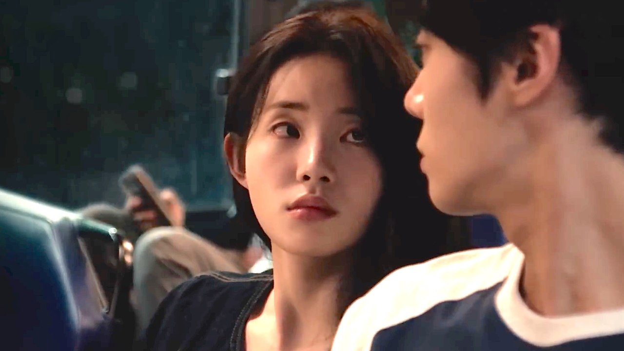 She Forgets Him on Even If This Love Disappears Tonight