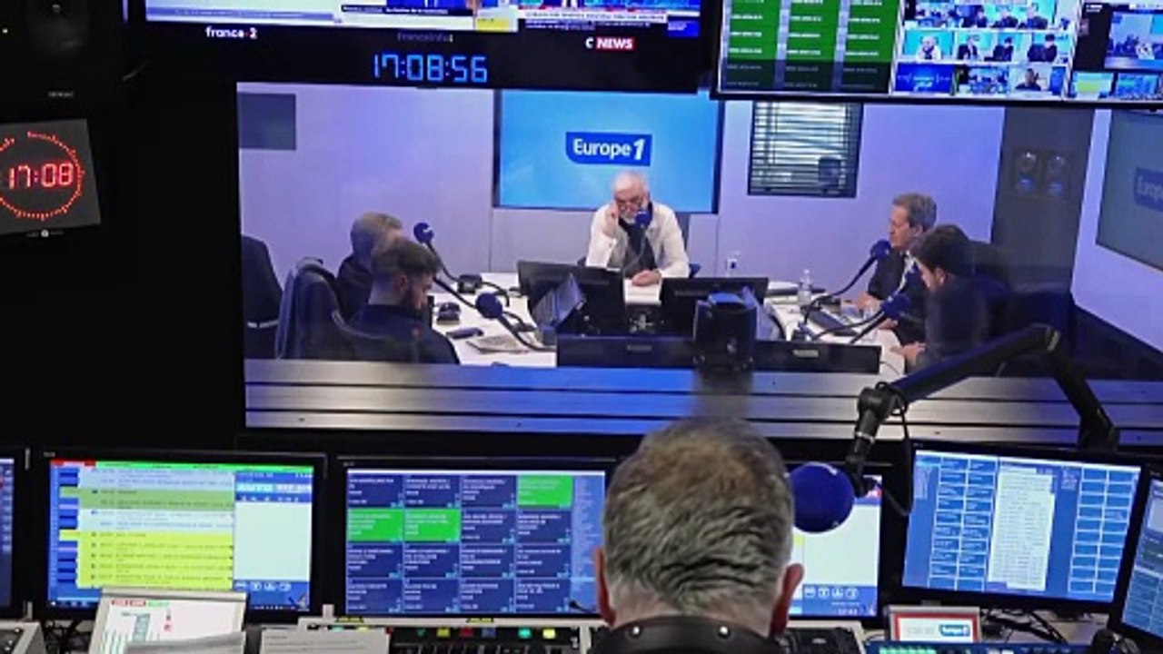 Bilan d'Emmanuel Macron chez Brut : vit-on moins bien aujourd'hui qu'il y a 9 ans ? Les auditeurs répondent