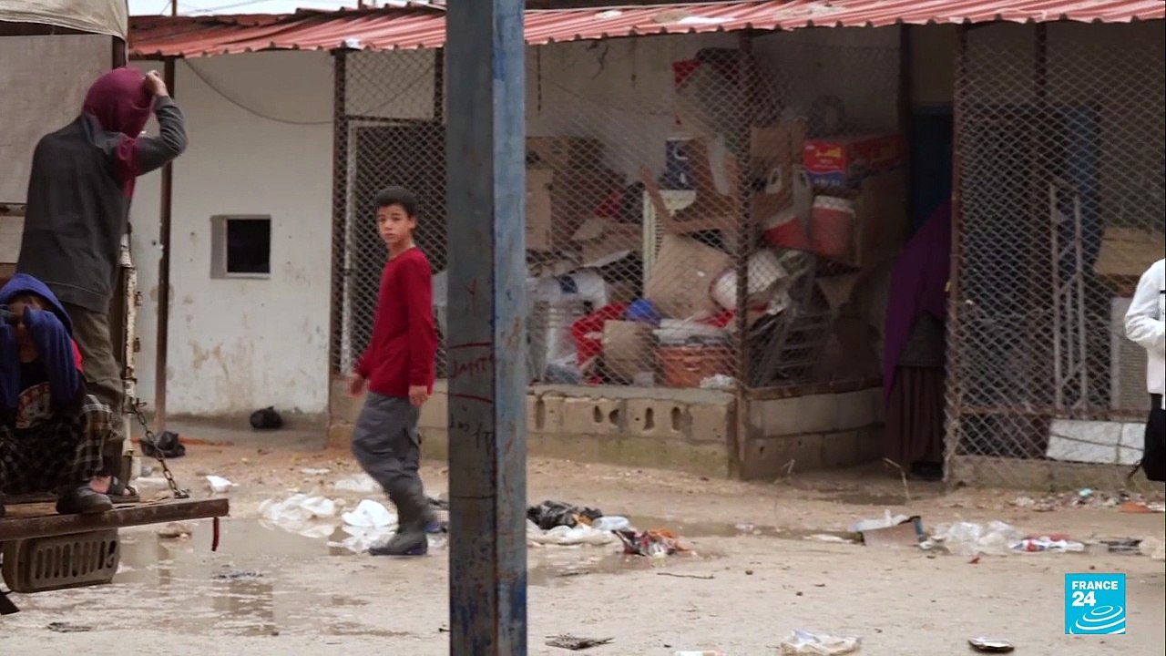 Futuro incierto para los desplazados en el campo de Roj