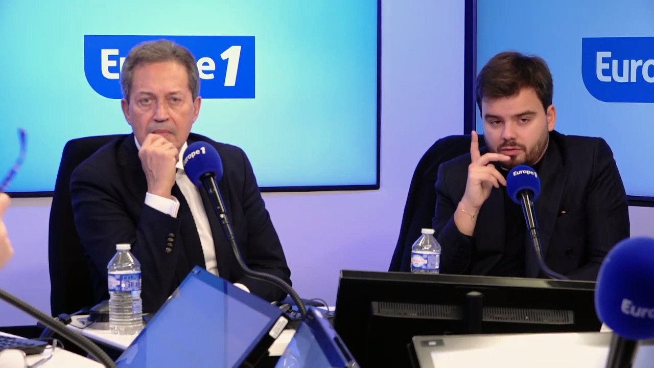 Emmanuel Macron pour une réduction des vacances d'été : «J'ai vu sa déconnexion totale du pays»