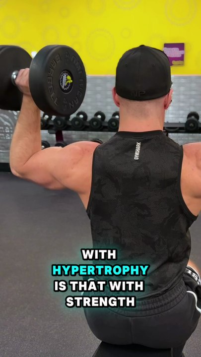 The Difference Between Strength and Hypertrophy goals for Shoulder Workouts ↔️Understanding the difference between strength and hypertrophy matters because it keeps your training intentional instead of accidental.