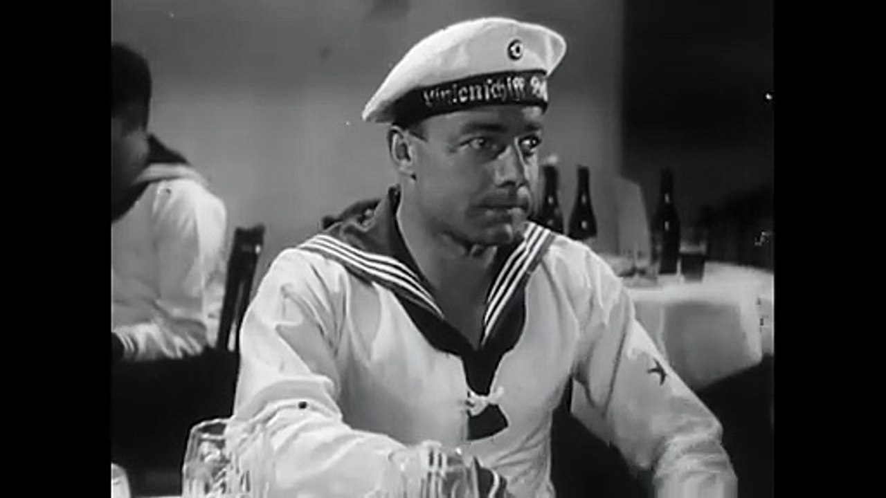 Drei blaue Jungs, ein blondes Mädel (1933)