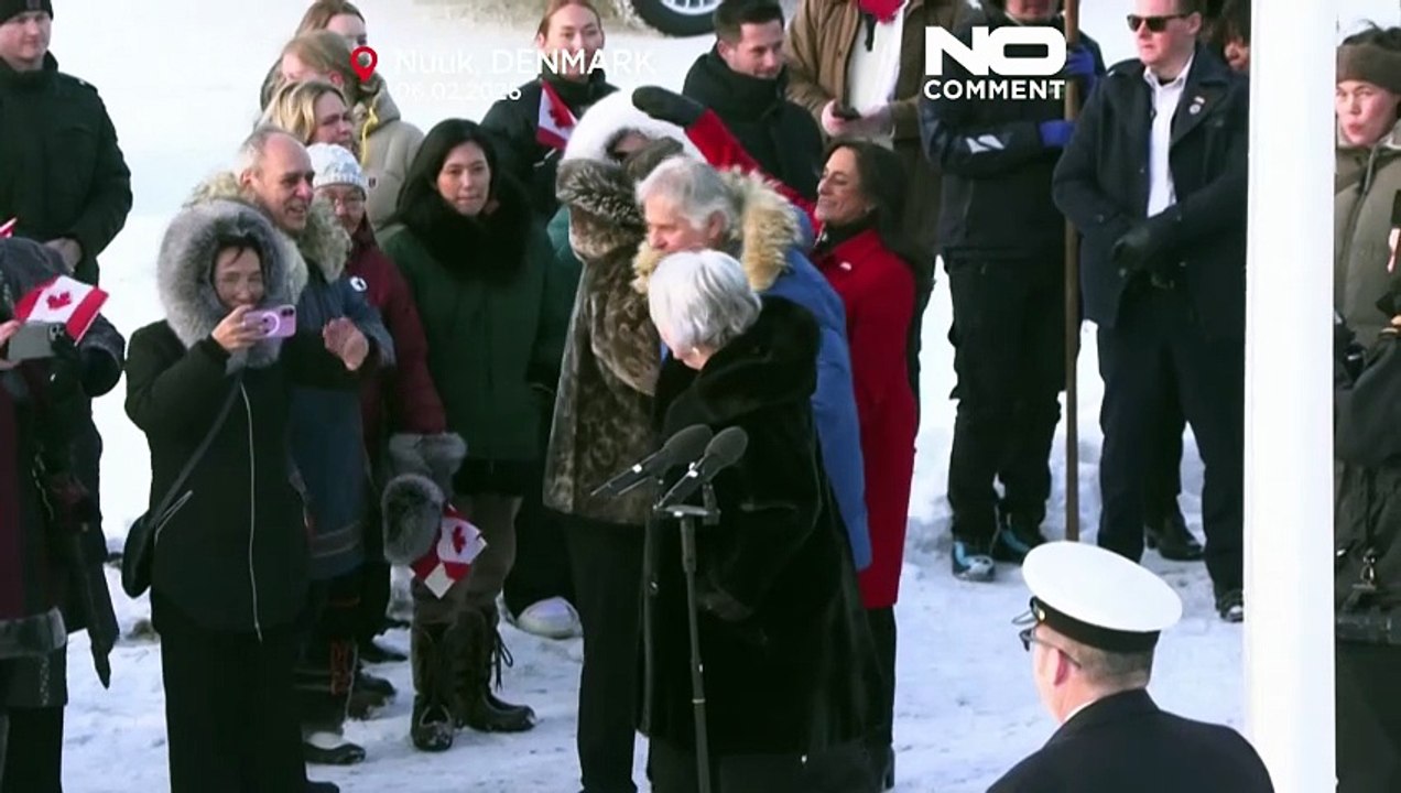 Wciągnięto kanadyjską flagę przy otwarciu konsulatu na Grenlandii