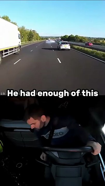 This Truck Driver Had Enough Of This... #trucker #truck  #truckdriver #road