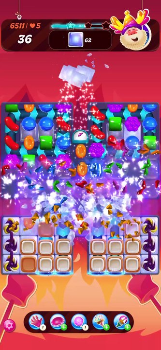 Candy Crush: 7/2 gameplay (level 6511 boss level)