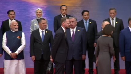 Putin’s surprise discovery during SCO summit family photo