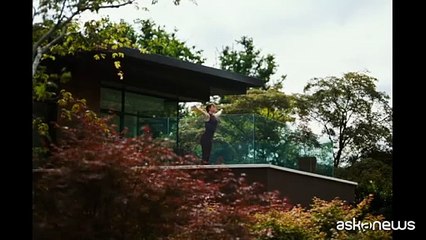 Venezia, ossessioni e complotti in "Bugonia" di Lanthimos con Emma Stone