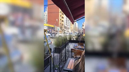La comitiva oficial tuvo que huir de Lomas de Zamora donde Milei participaba de un acto