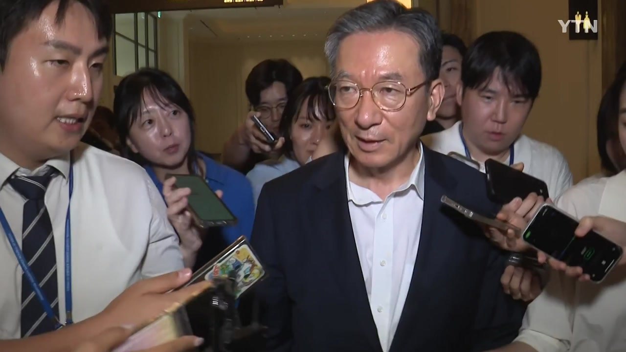 정성호 "검찰개혁, 당정 이견 없어...입법 주도권은 당에 있다" / YTN