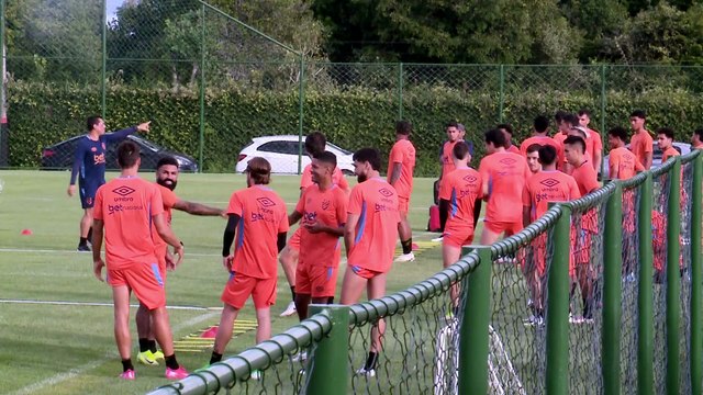 Previsões e Estratégias do Esporte Clube do Recife para o Jogo Contra o Vasco: Uma Luta Contra o Rebaixamento na Série A do Campeonato Brasileiro