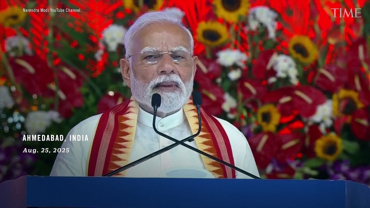 Trump's 50% Tariffs on India Over Russian Oil Purchases Take Effect