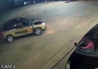 Vítima de sequestro e estupro pula de carro ao avistar viatura policial