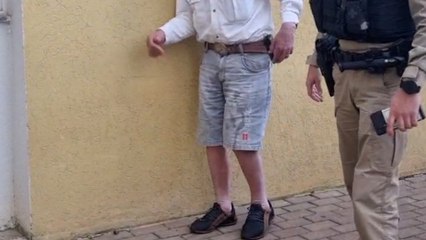 Idoso de 65 anos, bate em poste no Cascavel Velho e é detido