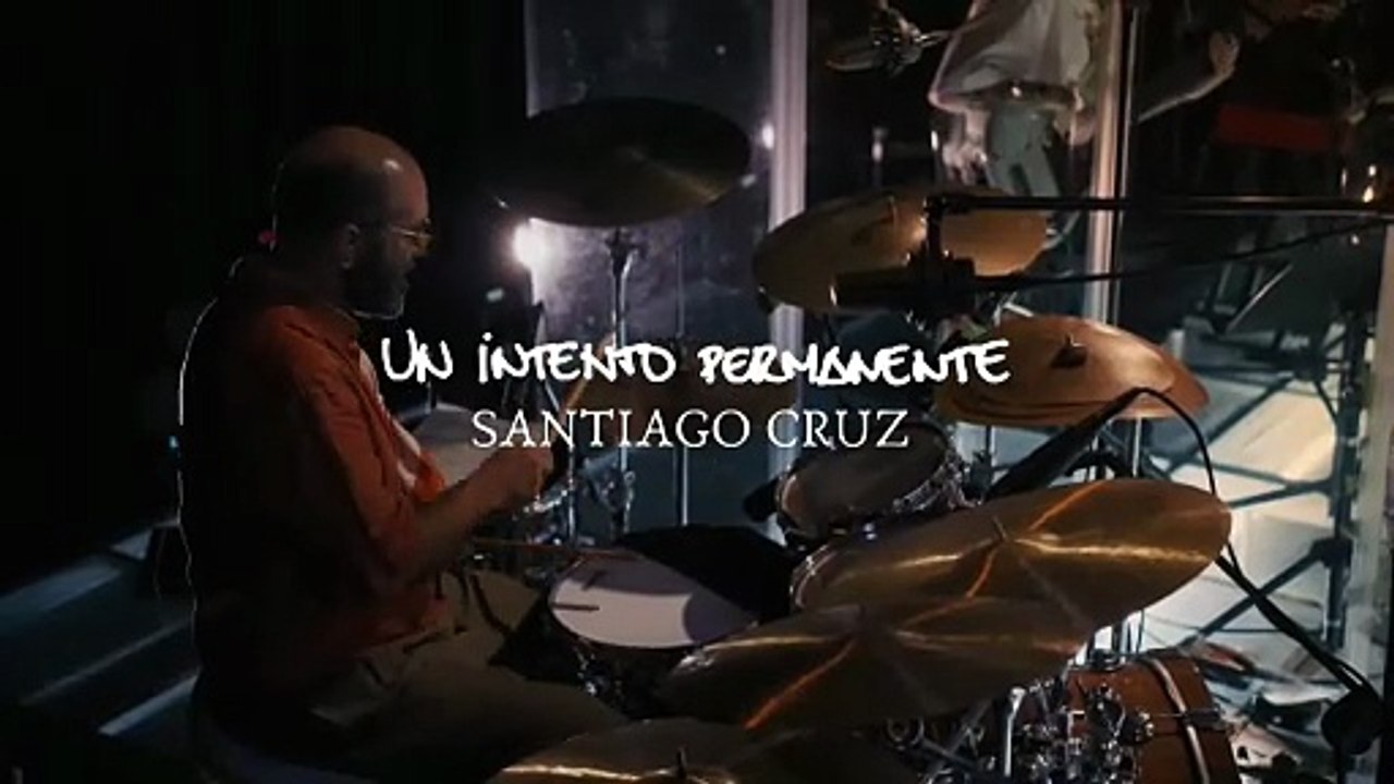 Santiago Cruz celebra 15 años de Cruce de caminos con un álbum grabado en vivo