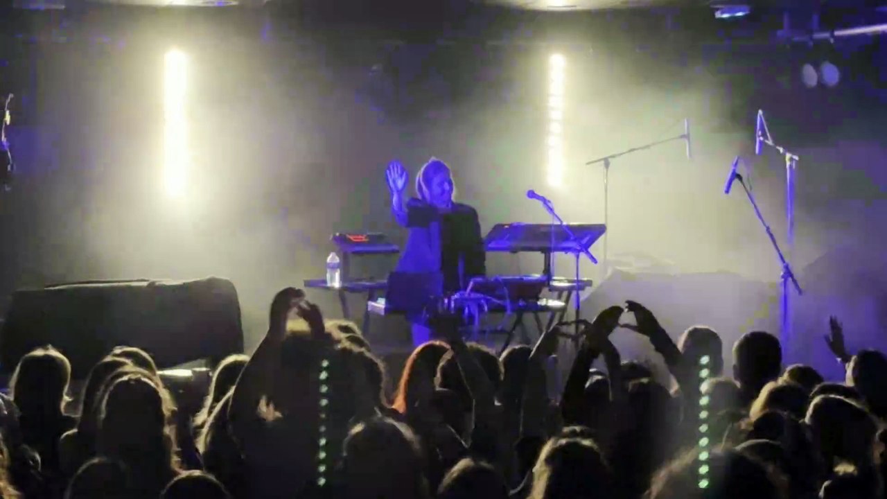 EVE Grenoble Lights Up with OP.16 An Electrifying Electro Show! ⚡🎤  #ElectroMusic #LiveBeats #music #show #musica #BR3 (1)