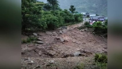 ഉത്തരാഖണ്ഡിൽ വീണ്ടും മേഘവിസ്ഫോടനം; മിന്നൽ പ്രളയത്തിൽ നിരവധി പേർ കുടുങ്ങിക്കിടക്കുന്നു