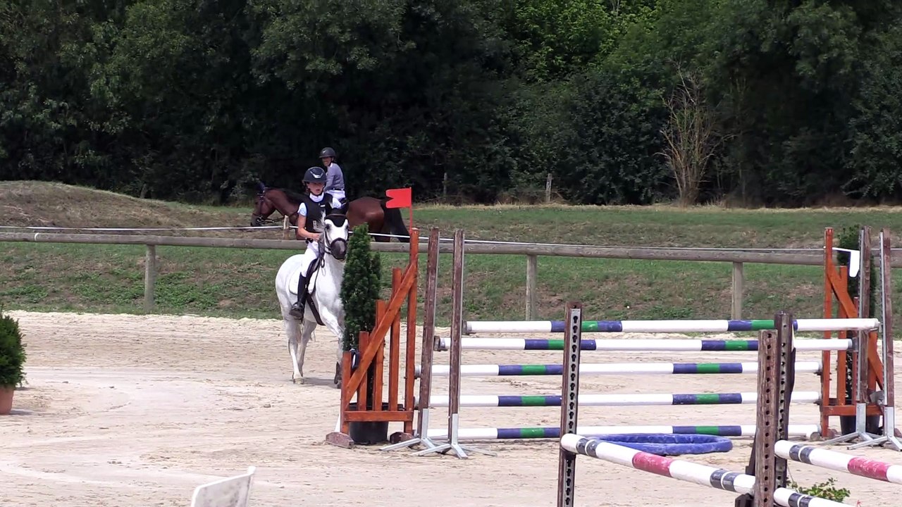 ILE BRAGARD 30-07-2017 Amateur 2 Grand Prix (1,10 m) 01