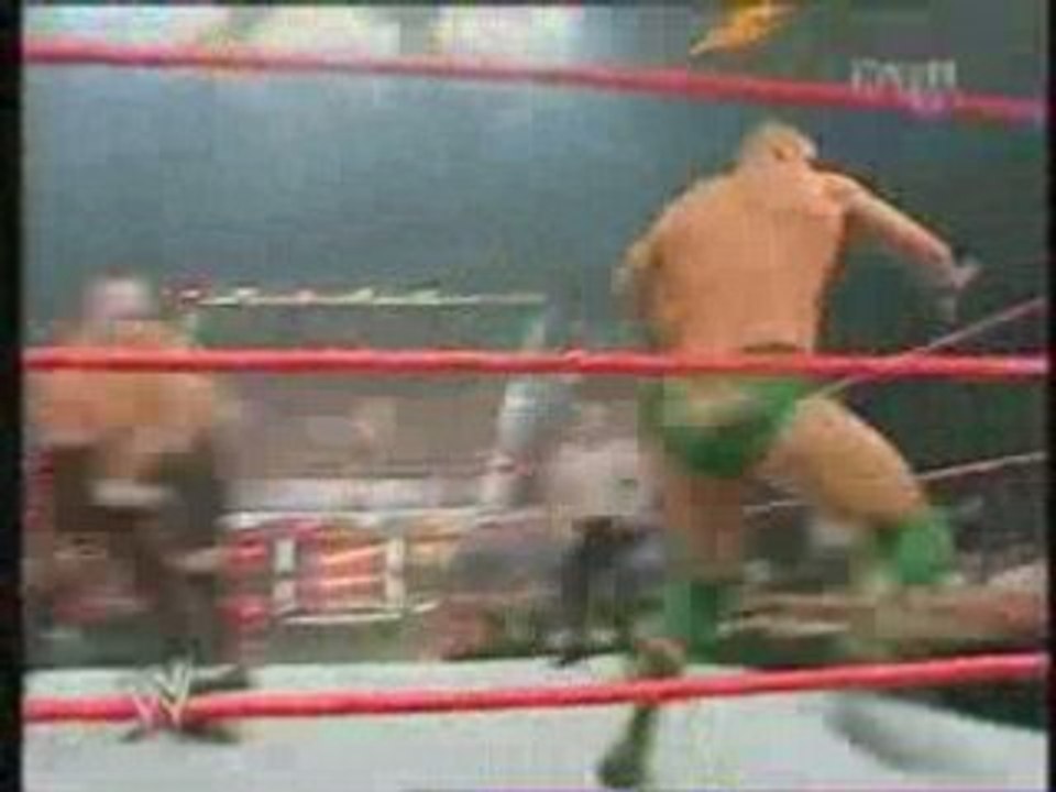 Kane & Big Show vs Rosters