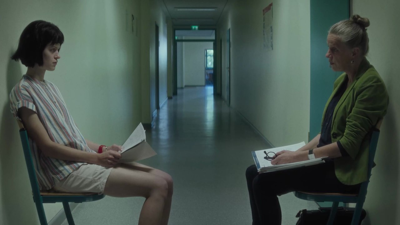 Viel Nebel im November - Trailer (Deutsch) HD