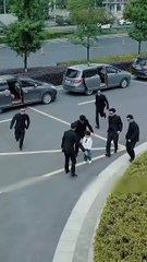 Kind girl helped surrounded boy, then was chosen as wife by his billionaire dad, spoiled with love!