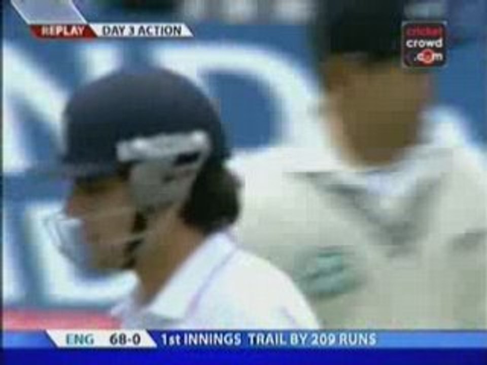 E-NZ, T1, D3_to_DivX_clip0
