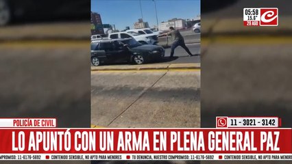 Pánico y tensión en la General Paz: lo apuntó con un arma en plena avenida