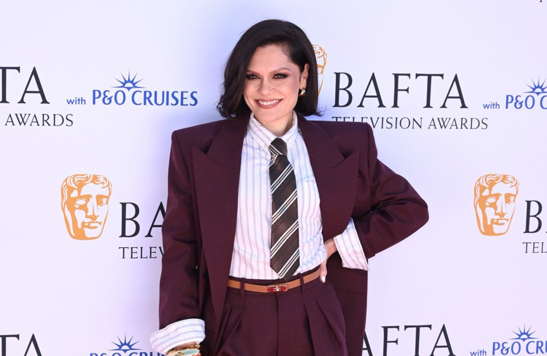 Jessie J forced to cancel tour dates due to health reasons