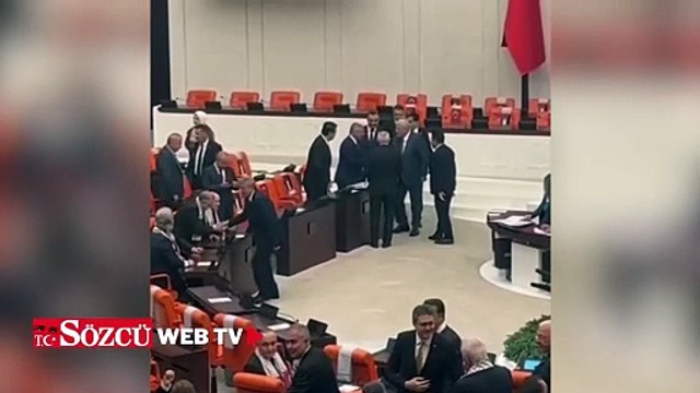 Meclis'te gergin anlar! Genel başkanlar birbirleriyle tokalaşmadı