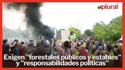 Concentración para pedir la dimisión de Mañueco y Quiñones por la gestión de los incendios en CyL