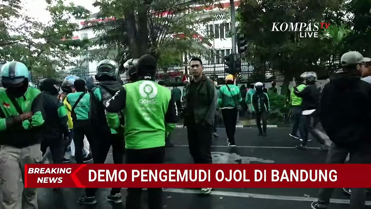 Momen 7 Anggota Brimob Penabrak Ojol dengan Rantis Brimob Diperiksa