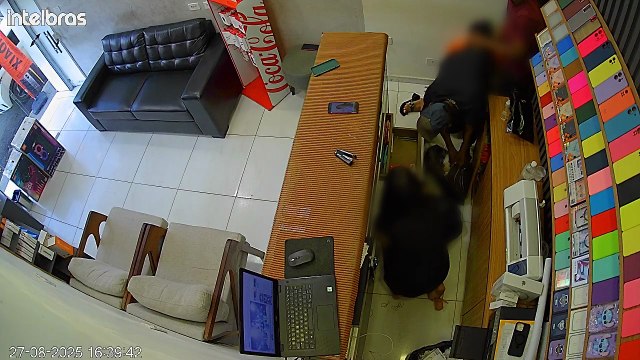 Onda de Assaltos em Vitória de Santo Antão: Quadrilha Especializada em Roubos de Lojas de Eletrônicos em Investigação pela Polícia Civil