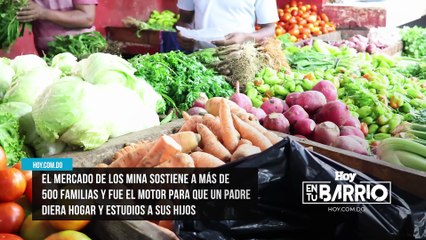 El mercado de Los Mina sostiene a más de 500 familias y fue el motor para que un padre diera hogar y estudios a sus hijos (2)