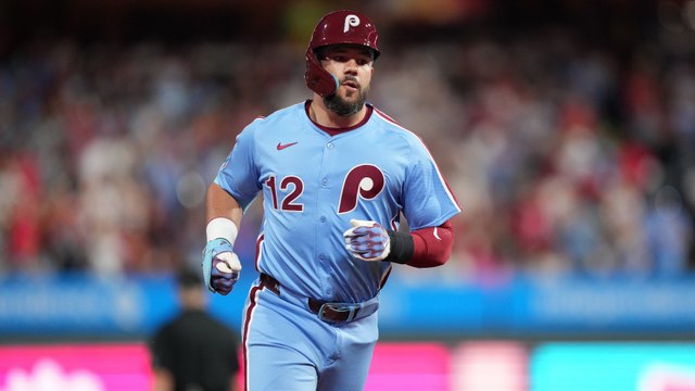 Kyle Schwarber Cranks 4 Homers, Lifts Phillies Past Braves 19-4