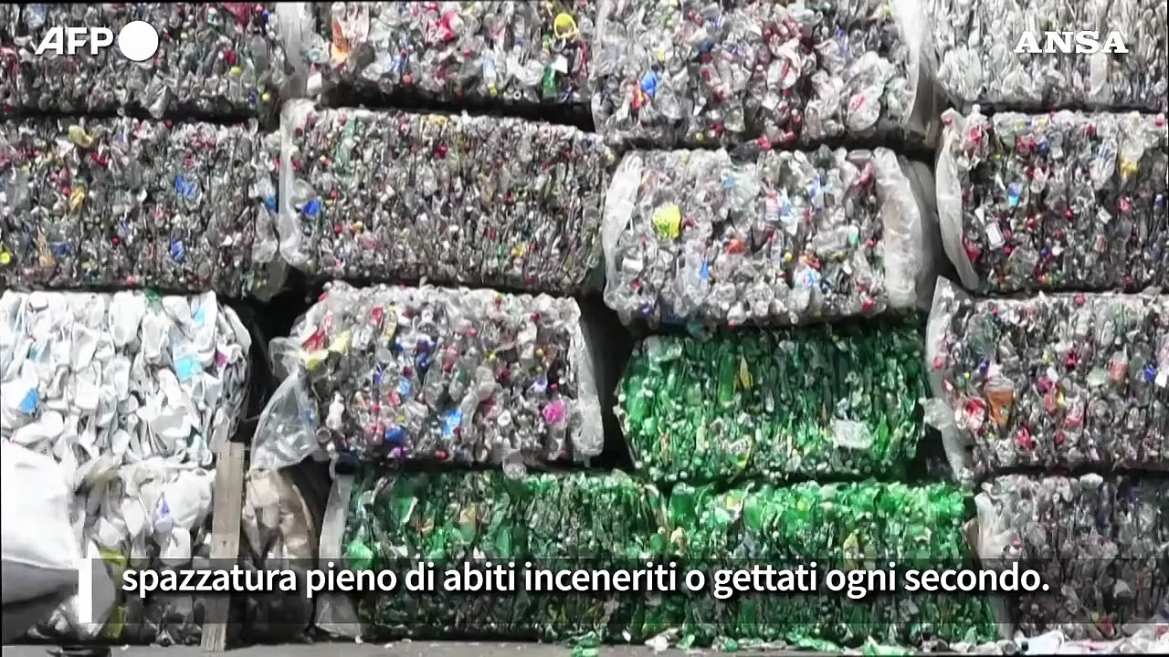 Ogni anno generiamo 92 milioni di tonnellate di rifiuti tessili: come ridurli?