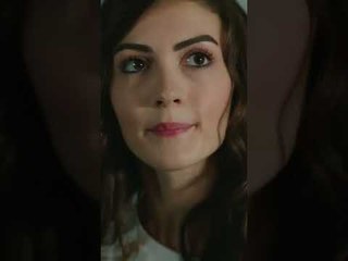 الله عالكلام العميق 😂 | مسلسل بنات الشمس 🌞 #handeerçel #shorts #güneşinkızları