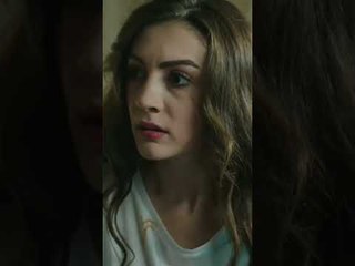 نازلي في مكتب هالوك 🙄 | مسلسل بنات الشمس 🌞 #handeerçel #shorts #güneşinkızları