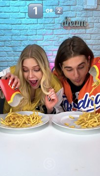 The Right Way vs The Ridiculous Way to Eat Fries 🤯