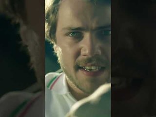 شو صارلك علي ؟  😏  | مسلسل بنات الشمس 🌞 #handeerçel #shorts #güneşinkızları