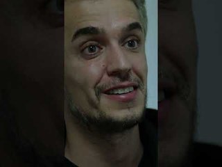 لقاء الأعداء بعد سنوات طويلة 🤐 | مسلسل عزيزة #azize #shorts #kanald #handeerçel