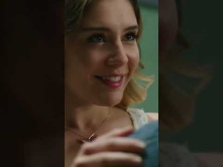 فكرته بيرقص معاها و هو بيتخيل ميليسا 😔 | مسلسل بنات الشمس 🌞 #handeerçel #shorts #güneşinkızları